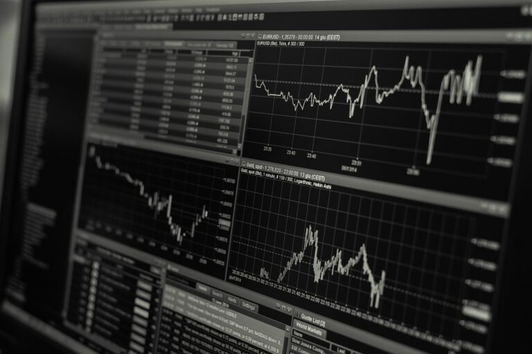 フォワードテストとはFXにおける実践的な運用方法のメリットは？