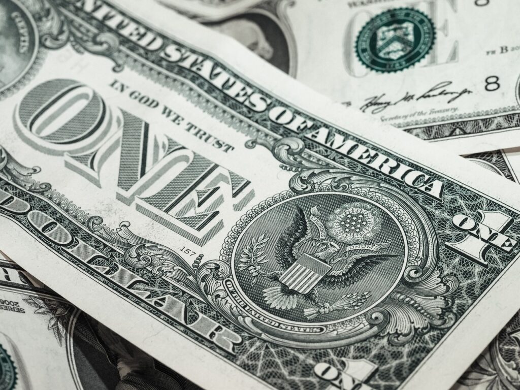 資金を追加する前にチェックすべきポイントは？